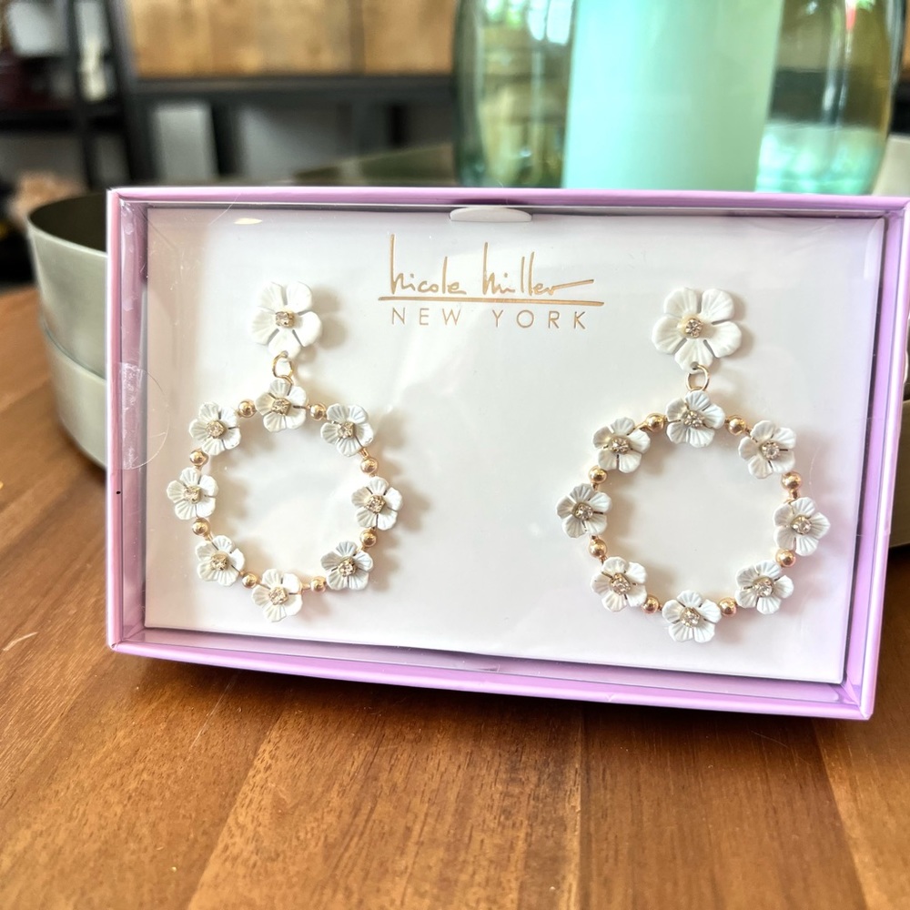 Nicole Miller White Flower Earrings